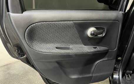 Nissan Note II рестайлинг, 2011 год, 700 000 рублей, 29 фотография