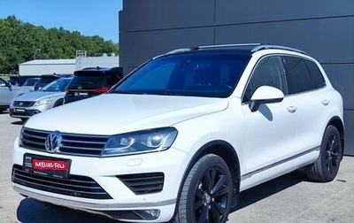 Volkswagen Touareg III, 2015 год, 3 049 000 рублей, 1 фотография
