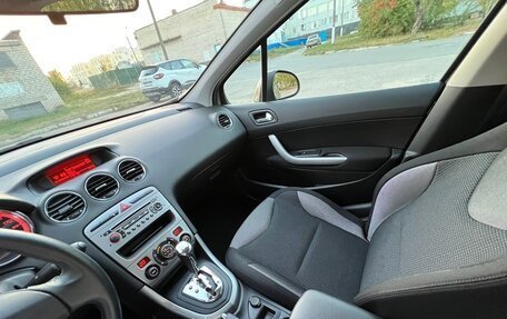 Peugeot 308 II, 2010 год, 675 000 рублей, 13 фотография