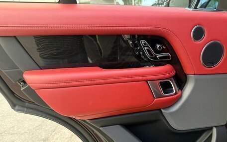 Land Rover Range Rover IV рестайлинг, 2018 год, 7 500 000 рублей, 19 фотография