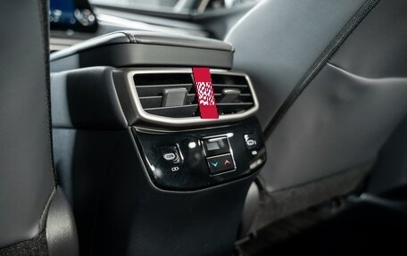 Lexus RX IV рестайлинг, 2025 год, 7 500 000 рублей, 16 фотография