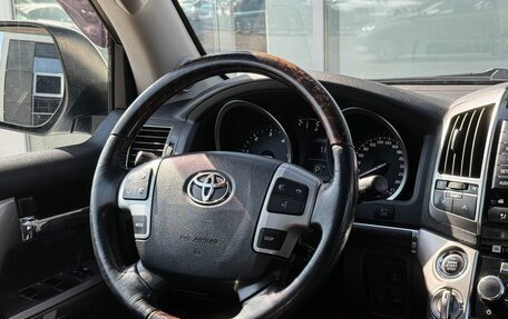 Toyota Land Cruiser 200, 2015 год, 3 960 000 рублей, 11 фотография