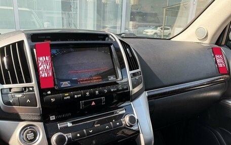 Toyota Land Cruiser 200, 2015 год, 3 960 000 рублей, 22 фотография