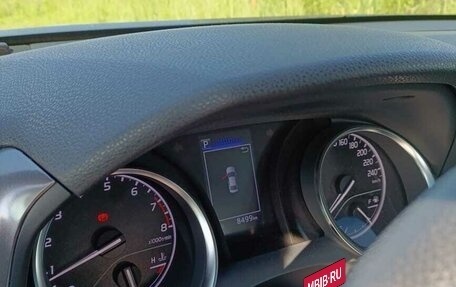 Toyota Camry, 2021 год, 2 650 000 рублей, 3 фотография