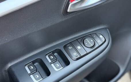 KIA Rio IV, 2021 год, 1 890 000 рублей, 12 фотография