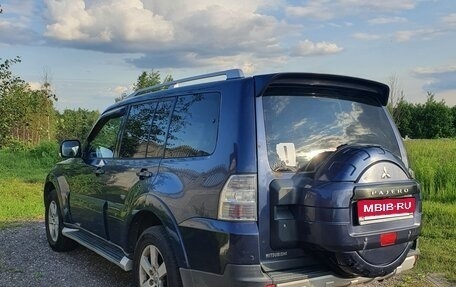 Mitsubishi Pajero IV, 2008 год, 1 300 000 рублей, 16 фотография