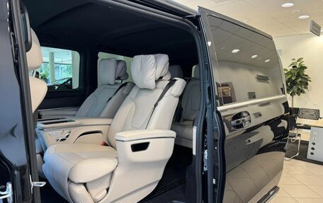 Mercedes-Benz V-Класс, 2025 год, 15 990 000 рублей, 4 фотография