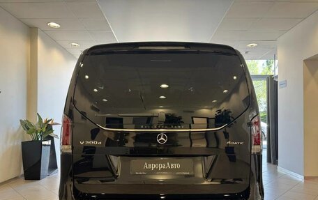 Mercedes-Benz V-Класс, 2025 год, 15 990 000 рублей, 10 фотография