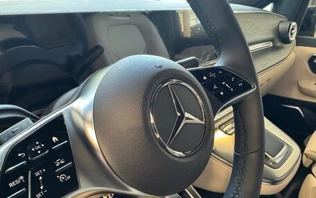 Mercedes-Benz V-Класс, 2025 год, 15 990 000 рублей, 19 фотография