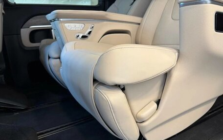 Mercedes-Benz V-Класс, 2025 год, 15 990 000 рублей, 28 фотография