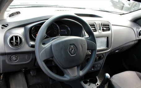 Renault Logan II, 2014 год, 795 000 рублей, 5 фотография