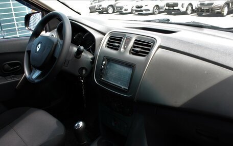 Renault Logan II, 2014 год, 795 000 рублей, 8 фотография
