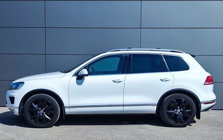 Volkswagen Touareg III, 2015 год, 3 049 000 рублей, 10 фотография
