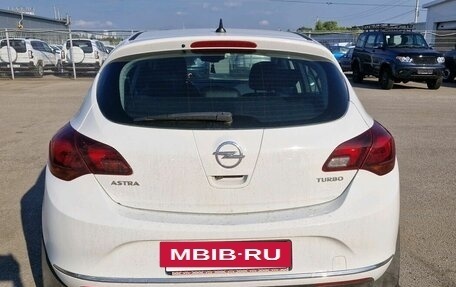 Opel Astra J, 2014 год, 999 000 рублей, 3 фотография