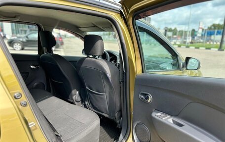 Renault Sandero II рестайлинг, 2014 год, 800 000 рублей, 18 фотография