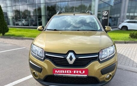 Renault Sandero II рестайлинг, 2014 год, 800 000 рублей, 7 фотография