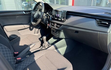 Skoda Rapid II, 2022 год, 1 350 000 рублей, 22 фотография