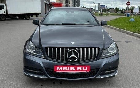 Mercedes-Benz C-Класс, 2011 год, 1 380 000 рублей, 2 фотография
