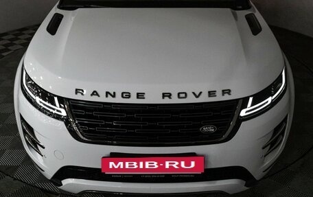 Land Rover Range Rover Evoque II, 2024 год, 5 750 000 рублей, 30 фотография