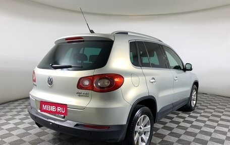 Volkswagen Tiguan I, 2011 год, 638 000 рублей, 5 фотография