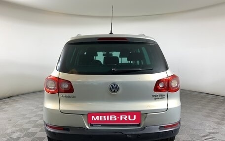 Volkswagen Tiguan I, 2011 год, 638 000 рублей, 6 фотография