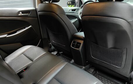 Hyundai Tucson III, 2017 год, 2 000 000 рублей, 19 фотография