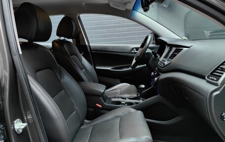 Hyundai Tucson III, 2017 год, 2 000 000 рублей, 24 фотография