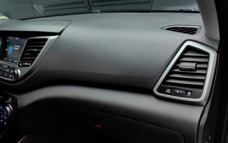 Hyundai Tucson III, 2017 год, 2 000 000 рублей, 32 фотография
