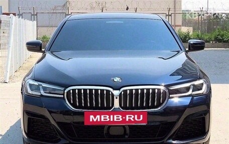 BMW 5 серия, 2022 год, 3 900 000 рублей, 2 фотография