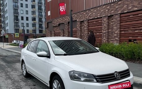 Volkswagen Passat B7, 2013 год, 1 350 000 рублей, 4 фотография