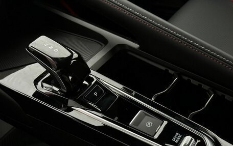 Geely Coolray I, 2024 год, 2 180 000 рублей, 10 фотография