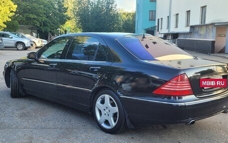 Mercedes-Benz S-Класс, 2002 год, 900 000 рублей, 3 фотография