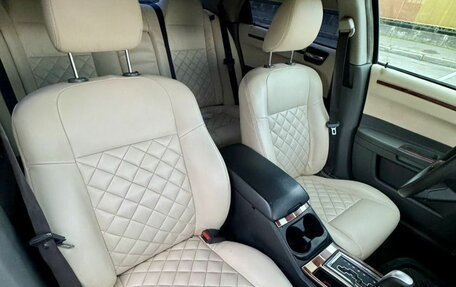 Chrysler 300C II, 2005 год, 650 000 рублей, 16 фотография