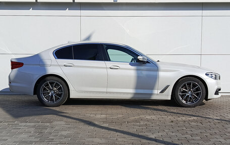 BMW 5 серия, 2019 год, 3 290 000 рублей, 8 фотография