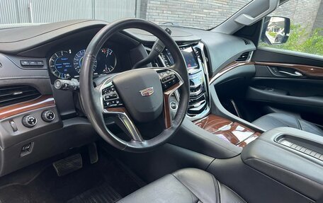 Cadillac Escalade IV, 2019 год, 5 350 000 рублей, 7 фотография