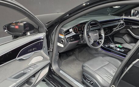 Audi A8, 2022 год, 5 860 080 рублей, 11 фотография