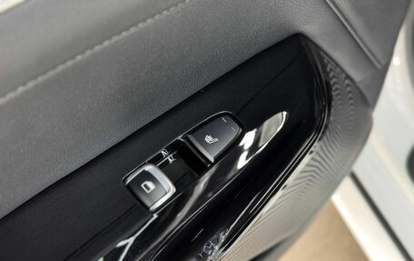 KIA K5, 2021 год, 2 800 000 рублей, 24 фотография