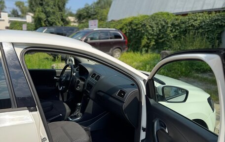 Volkswagen Polo VI (EU Market), 2013 год, 800 000 рублей, 11 фотография