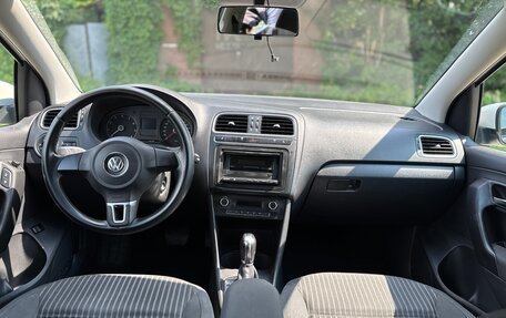 Volkswagen Polo VI (EU Market), 2013 год, 800 000 рублей, 12 фотография