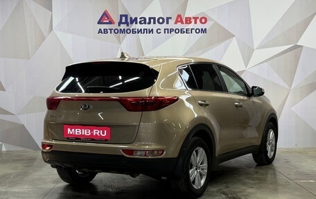 KIA Sportage IV рестайлинг, 2018 год, 1 850 000 рублей, 6 фотография