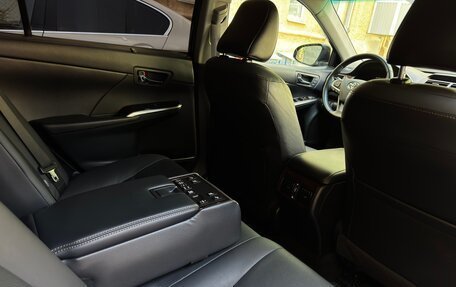 Toyota Camry, 2017 год, 2 300 000 рублей, 9 фотография