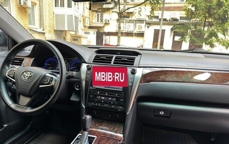 Toyota Camry, 2017 год, 2 300 000 рублей, 17 фотография