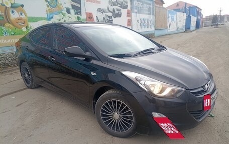 Hyundai Elantra V, 2012 год, 990 000 рублей, 6 фотография
