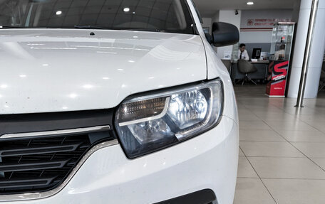 Renault Logan II, 2019 год, 550 000 рублей, 21 фотография