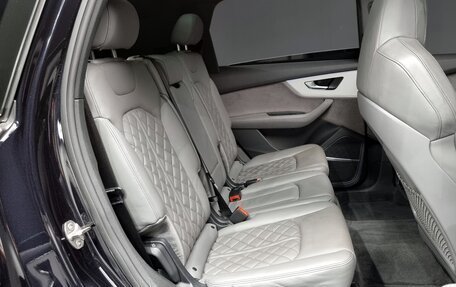 Audi Q7, 2022 год, 7 050 080 рублей, 14 фотография