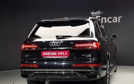 Audi Q7, 2022 год, 7 050 080 рублей, 13 фотография