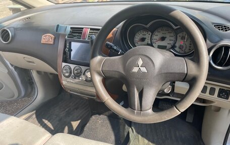 Mitsubishi Colt VI рестайлинг, 2002 год, 300 000 рублей, 8 фотография