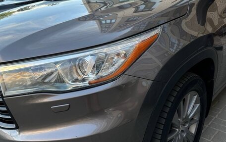 Toyota Highlander III, 2014 год, 2 750 000 рублей, 16 фотография