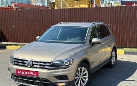 Volkswagen Tiguan II, 2018 год, 2 470 000 рублей, 4 фотография