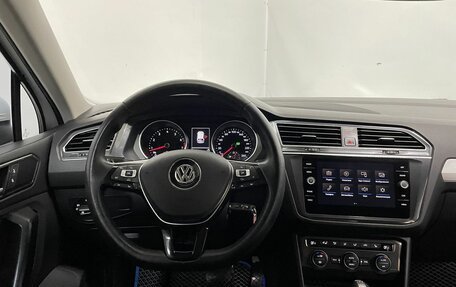 Volkswagen Tiguan II, 2017 год, 2 150 000 рублей, 18 фотография